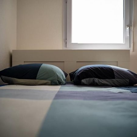 Appartement Tout Equipe Climatise Terrasse Hopital De La Timone مارسيليا المظهر الخارجي الصورة